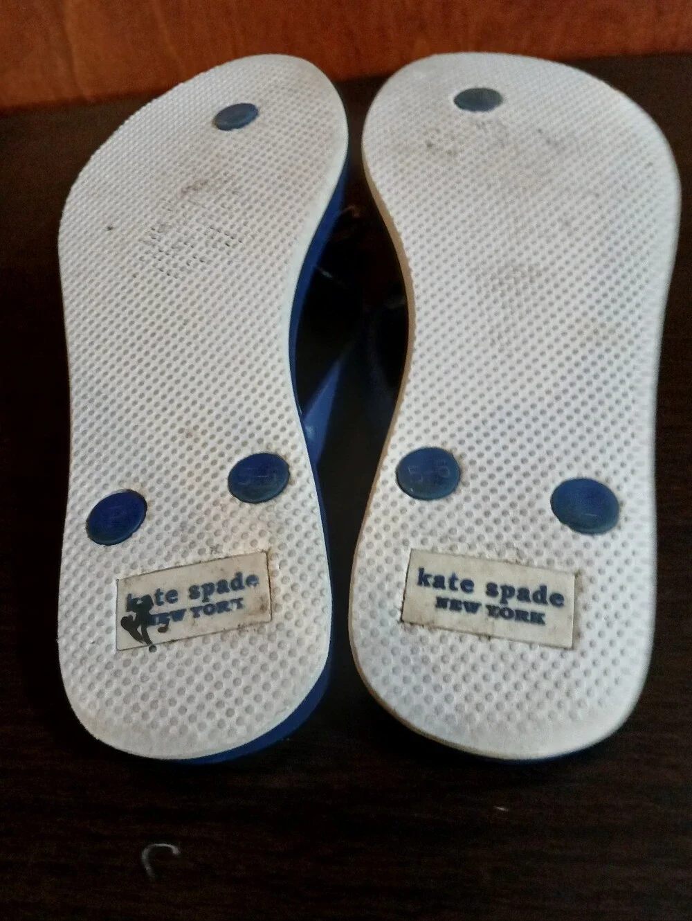 KATE SPADE 'NOVA LOBSTER' flip flops